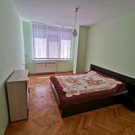 Mountain View Apartment Vratsa Экстерьер фото